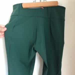 Lou & Grey FORM leggings